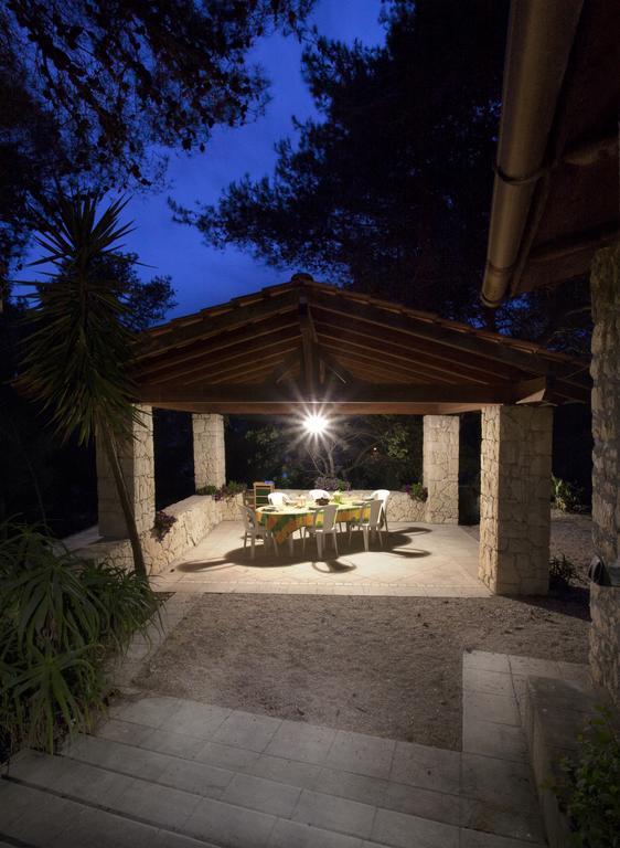 Trullo In The Wood Villa Nardo Exterior photo